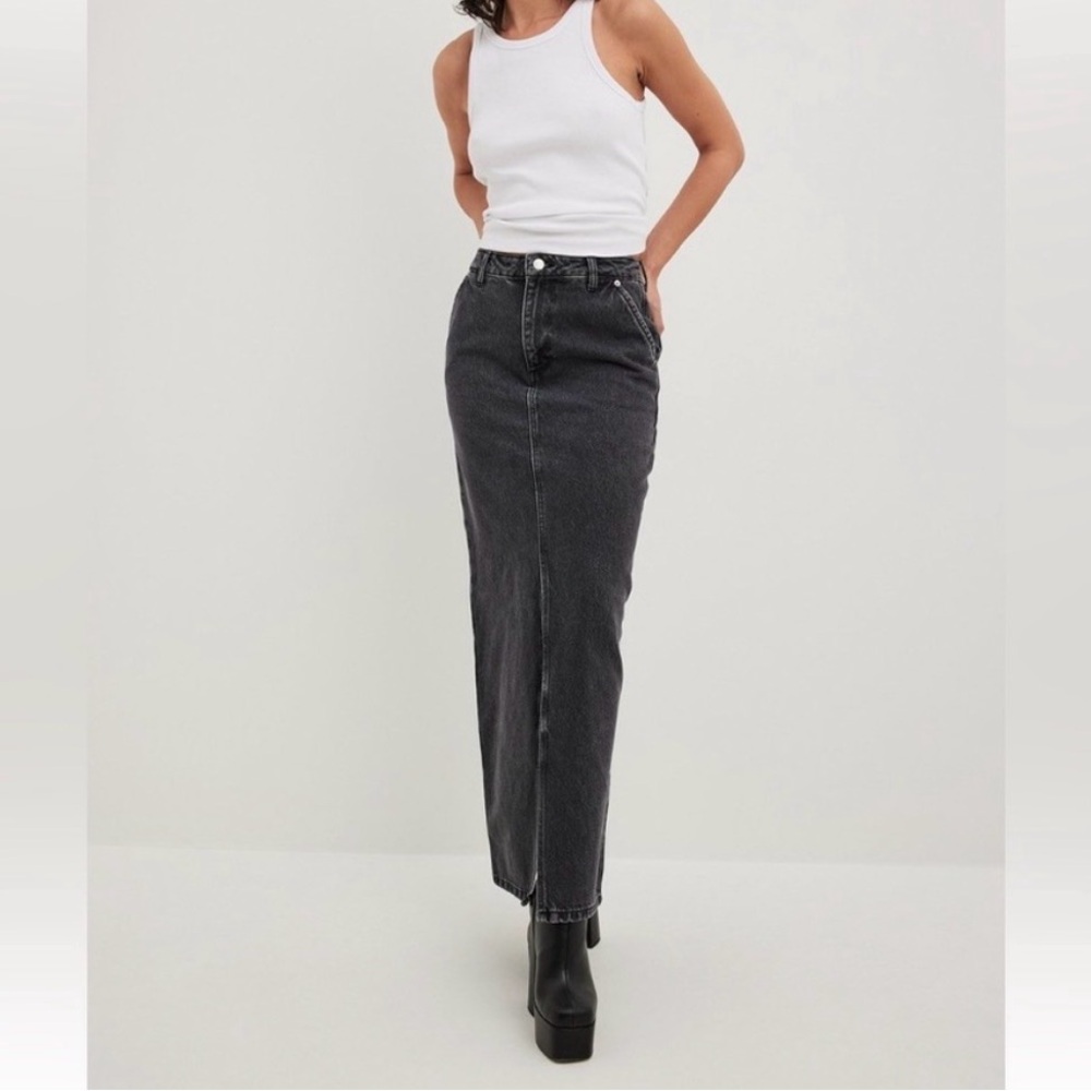 NWT NA-KD Grey Slit Detail Maxi Denim Skirt EU 40‎ US 8 Medium Statement